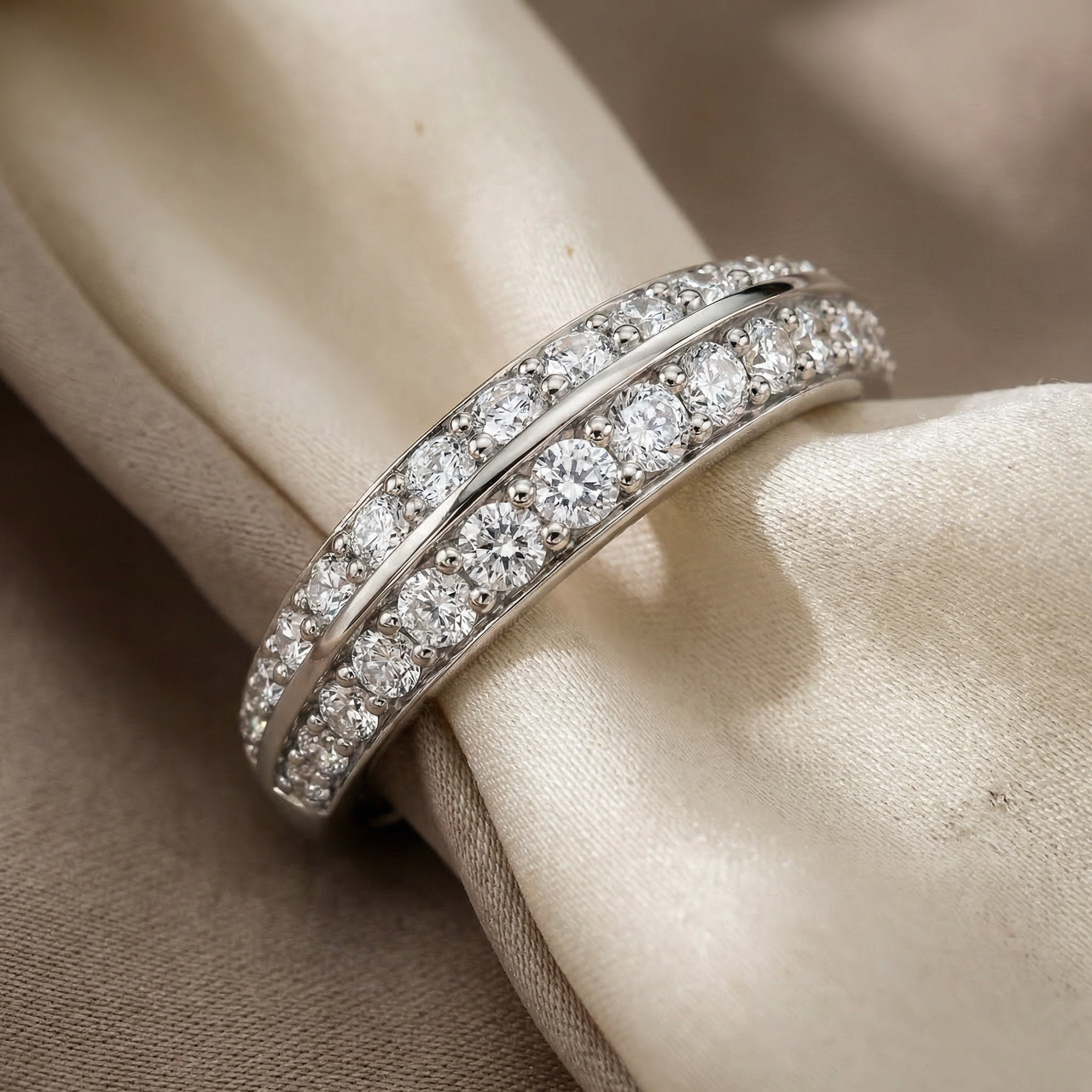 F/VS .39Ct Double Row Pave Diamond Wedding Ring 14k Gold Lab Grown (E-F, VS)