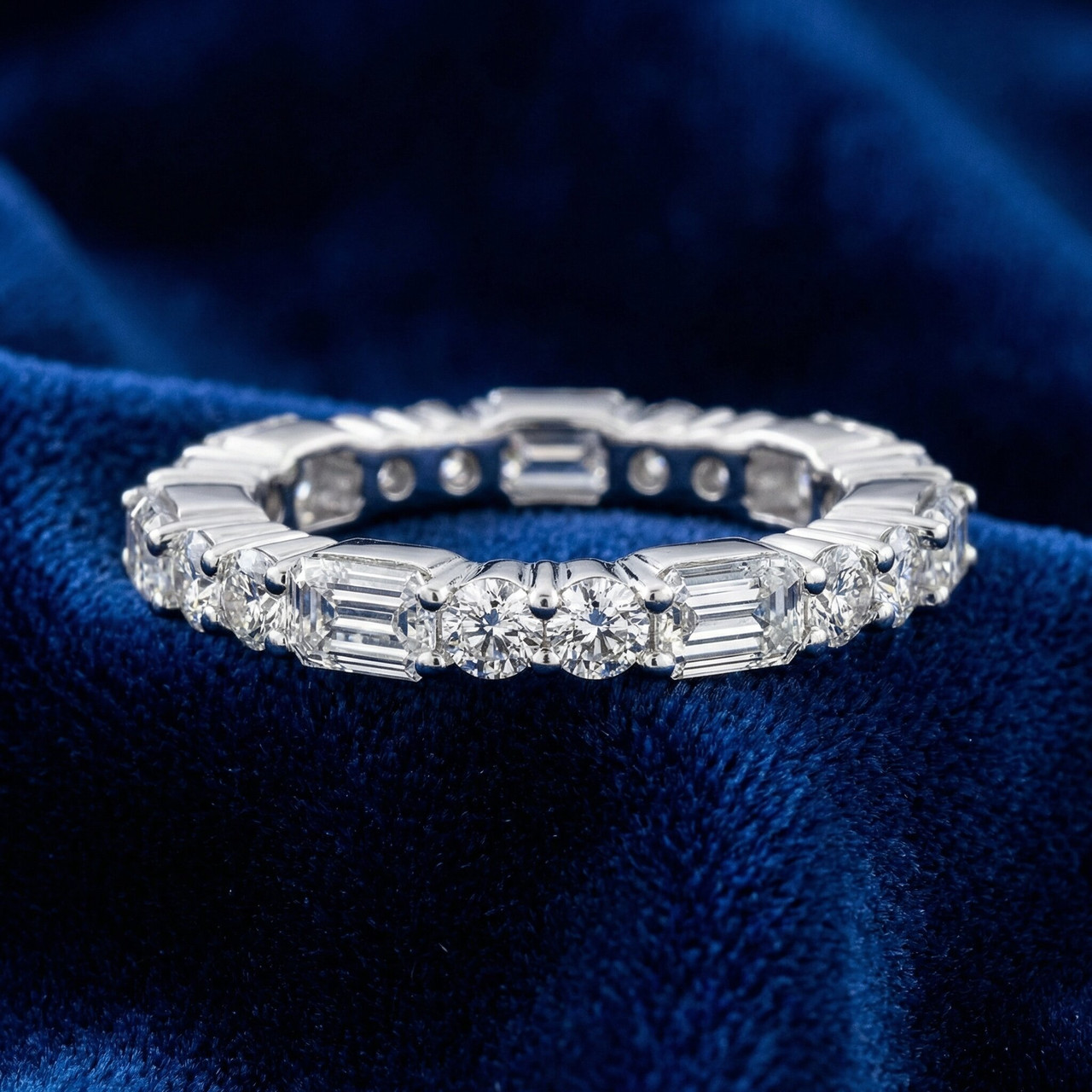 3Ct Emerald & Round Cut Diamond Eternity Wedding Ring 14k Gold Lab Grown (F-G, VS)