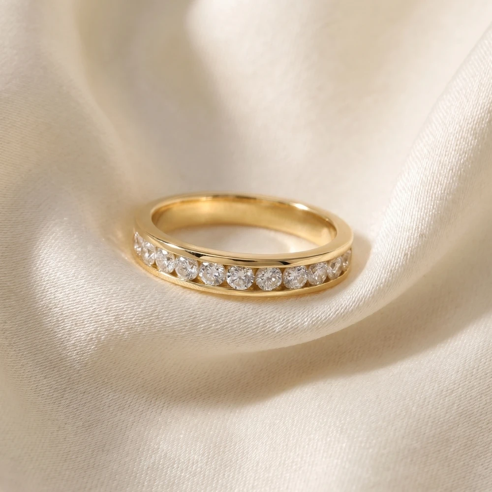 1/2 cttw Diamond Channel Set Wedding Ring 10k Yellow Gold (H-I, I1)