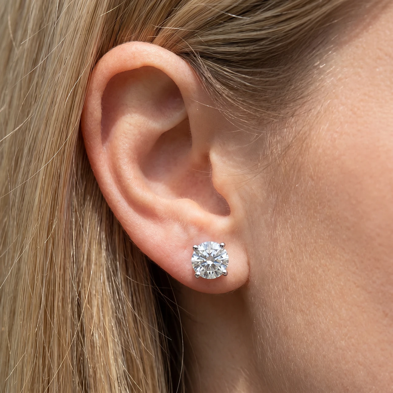 2 cttw Round Brilliant Cut Natural Diamond Studs With Screw Backs (I-J, I1)
