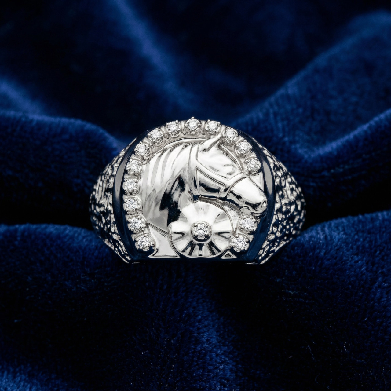 Men's Pinkie Horse Lucky Diamond Ring Gold Lab Grown (F-G, VS)