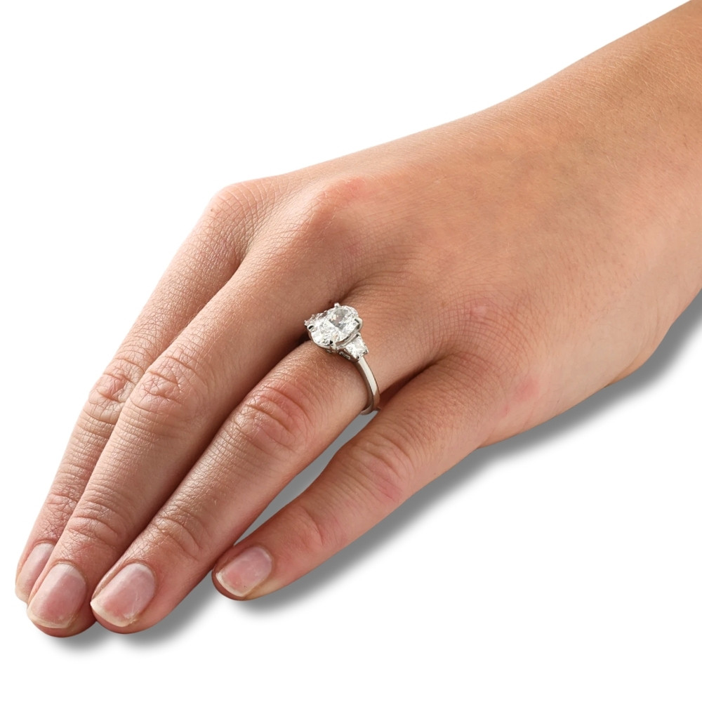 Certified 2.63Ct Oval & Trapezoid Diamond Engagement Ring Lab Grown (F-G, VS)