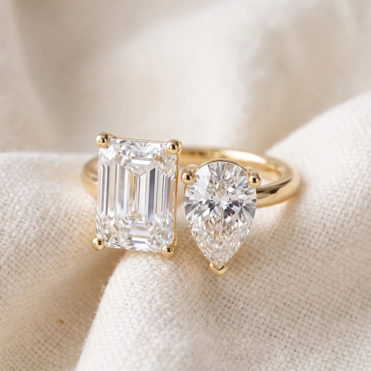 4.60Ct Pear & Emerald Toi et Moi Diamond Ring 14k Gold Lab Grown (F-G, VS)