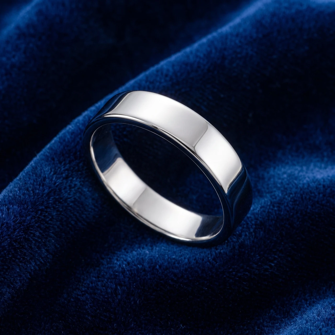 14K White Gold Plain 5mm Comfort Fit Wedding Band
