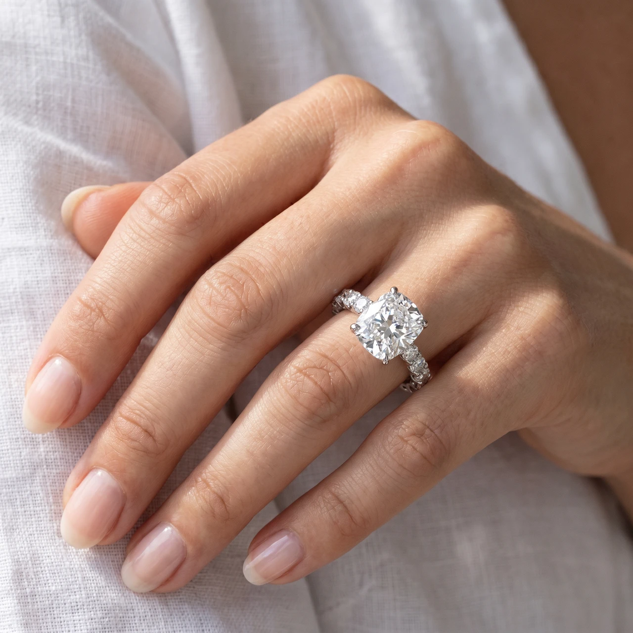 Certified 7.90Ct Cushion Diamond Engagement Eternity Ring Gold Lab Grown (F-G, VS)