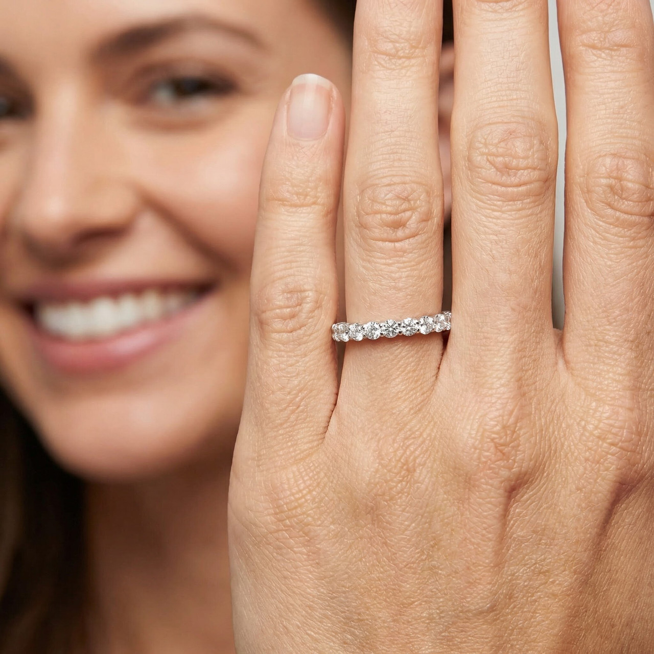 Platinum 1ct Prong Diamond Eternity Wedding Ring (G-H, I1)