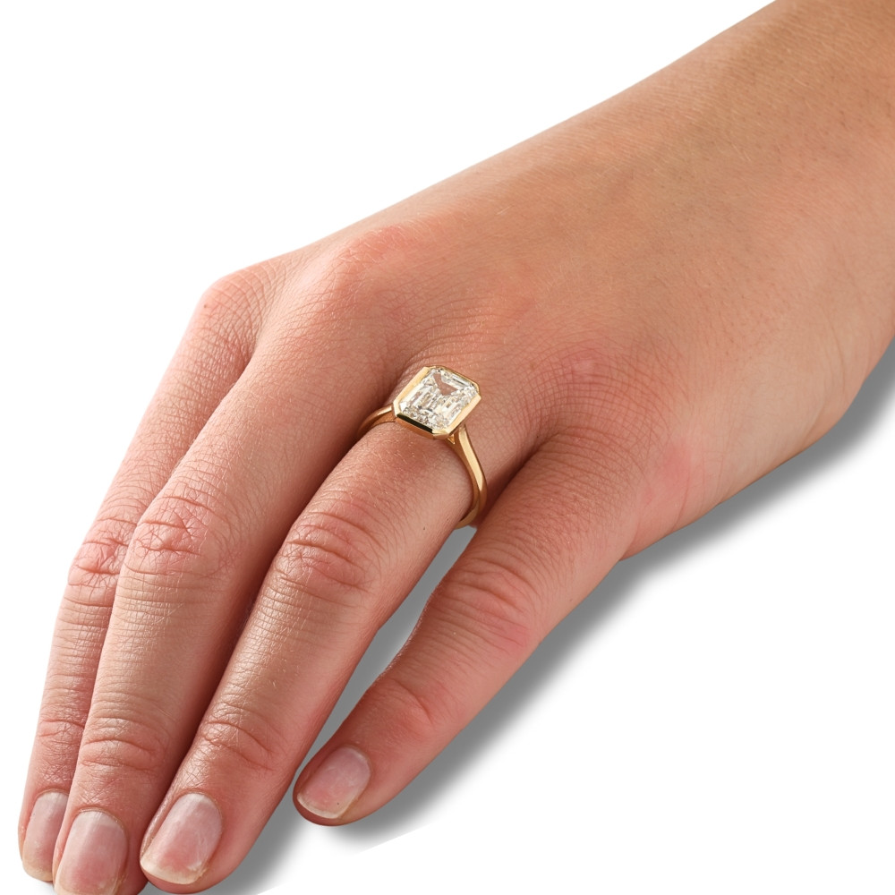 Jewelili 925 Sterling Silver Emerald Round Lab Grown Diamond