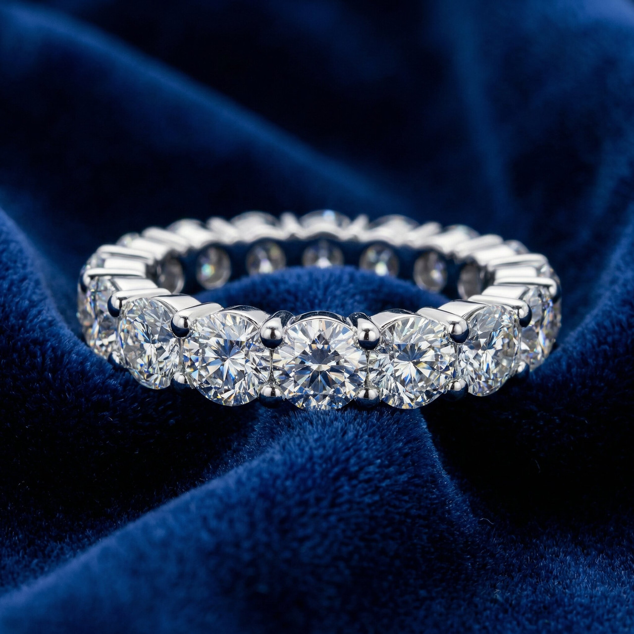 Platinum 3ct Round Diamond Eternity Wedding Ring (G-H, I1)