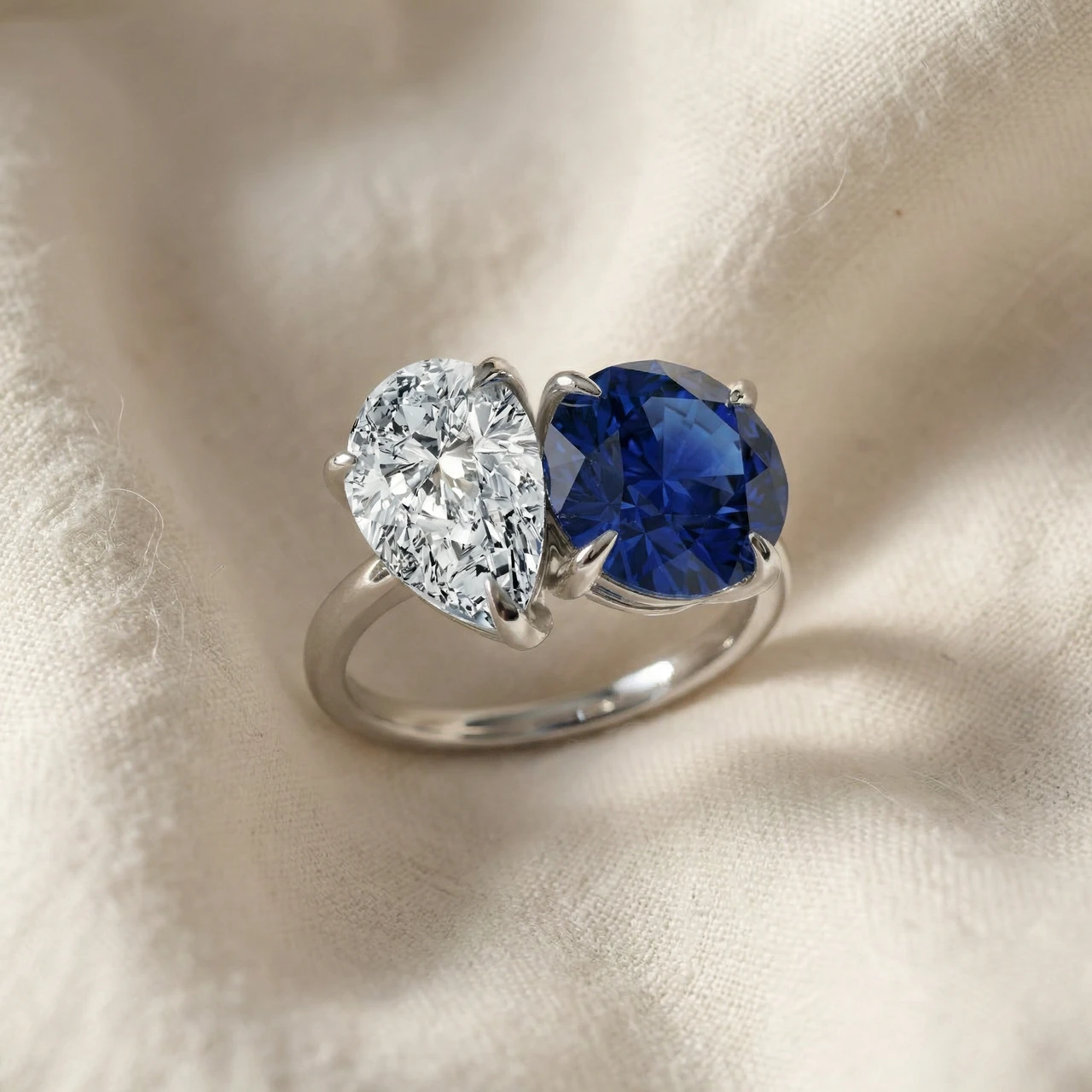5 1/2Ct Certified Blue Sapphire & Diamond Toi Et Moi Diamond Ring Gold Lab Grown (G-H, VS)
