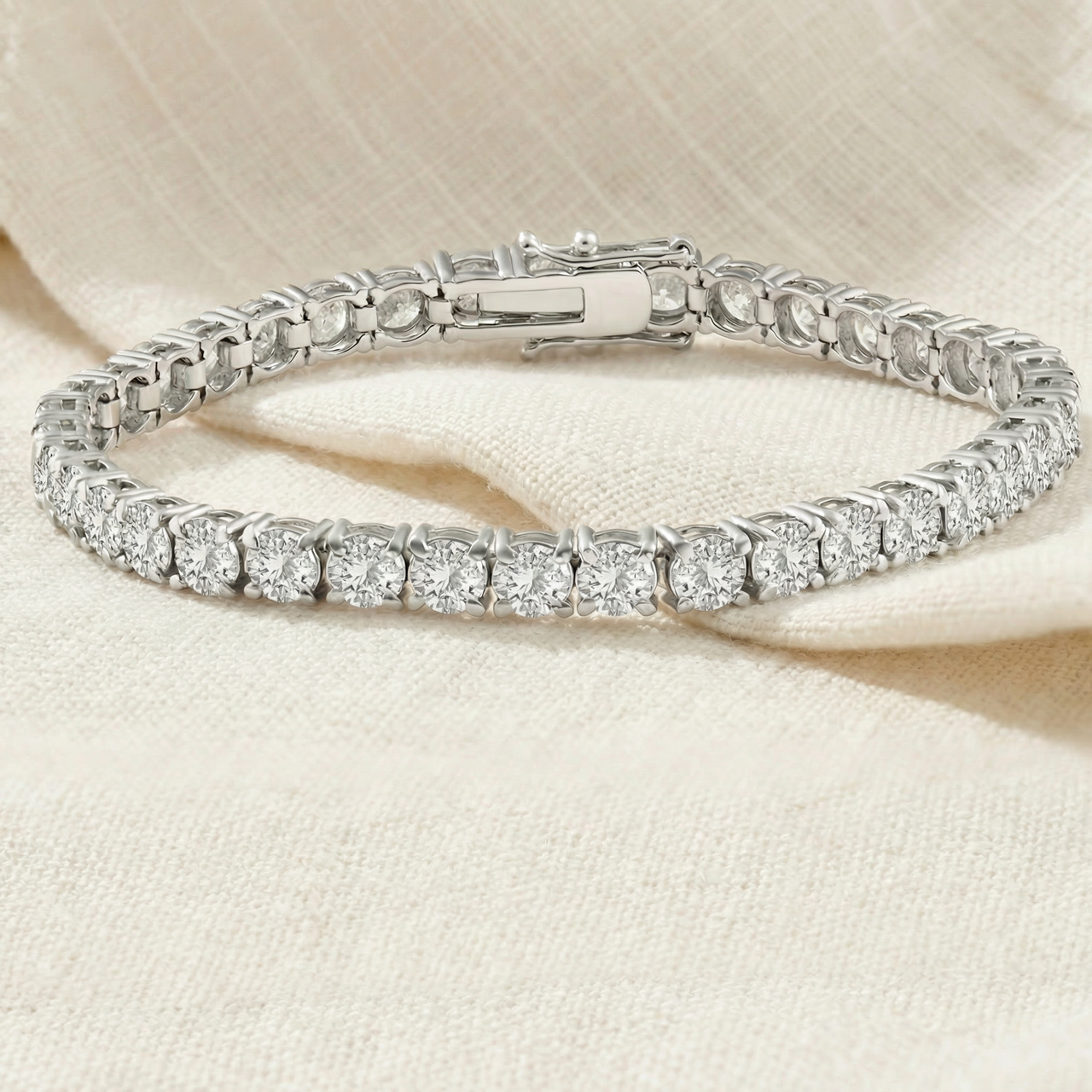 13Ct Round-Cut Diamond Tennis Bracelet 14k White Gold 7" Lab Grown (F-G, VS)