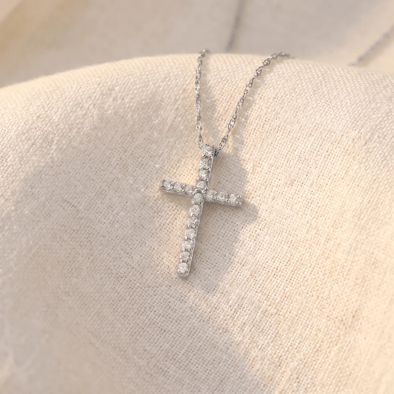 1/10ct Diamond Cross Pendant 10K White Gold 1/2" Tall Lab Grown (E-F, VS)