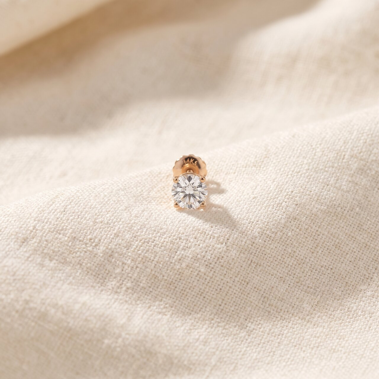 1 ct Single Natural Round Brilliant Cut Diamond Stud Screw Back 14k Yellow Gold (G-H, SI)