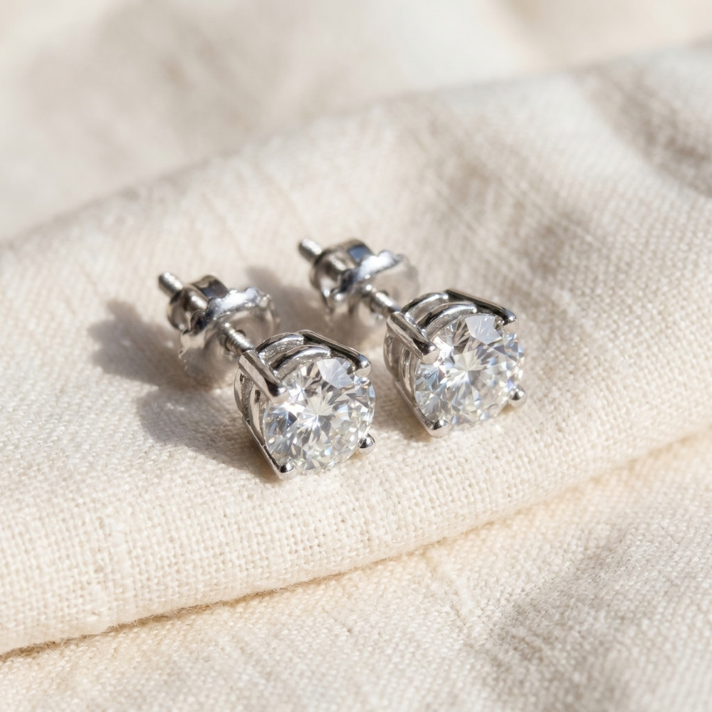 Platinum 1 1/2ct Lab Grown Diamond Studs (F-G, VS)