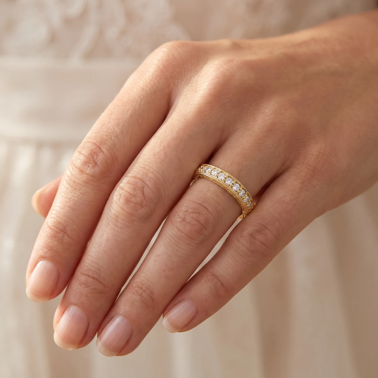 1/4ct Hand Engraved 14k Yellow Gold Diamond Wedding Ring (G-H, I1)