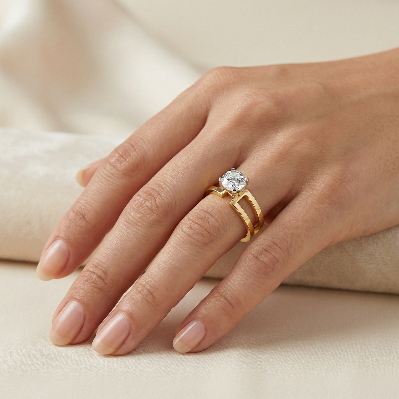 Certified 2ct Round Solitaire Lab Grown Diamond Engagement Ring 14K Yellow Gold (G-H, VS2-SI1)