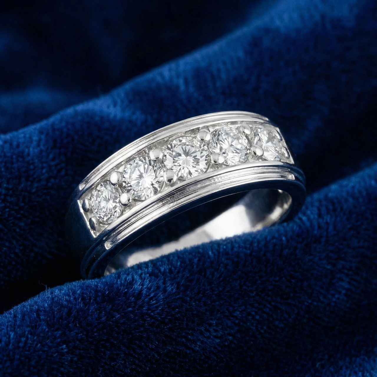 1 ct Mens Diamond Five Stone Wedding Ring 10k White Gold (G-H, I1)