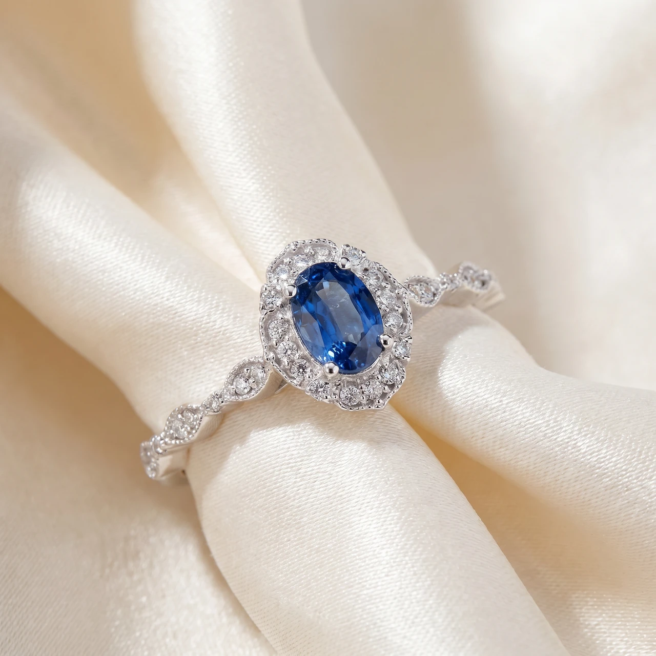 3/4ct Oval Blue Sapphire Diamond Halo Vintage Engagement Ring 14K White Gold (I-J, I2-I3)