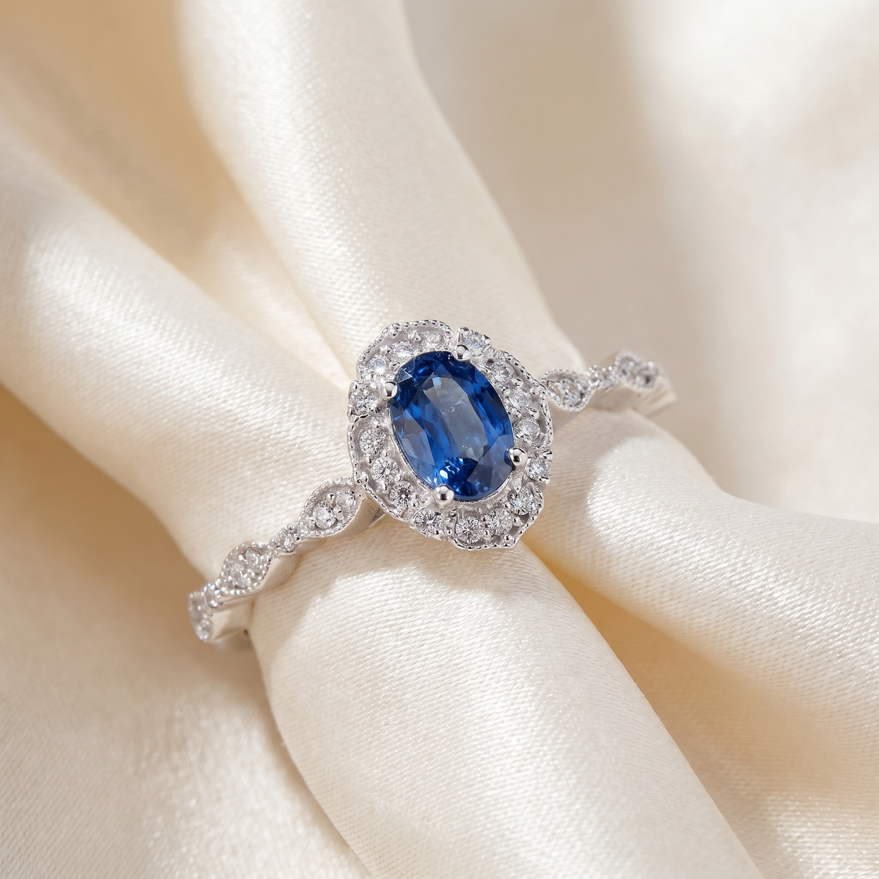 3/4ct Oval Blue Sapphire Diamond Halo Vintage Engagement Ring 14K White Gold (I-J, I2-I3)