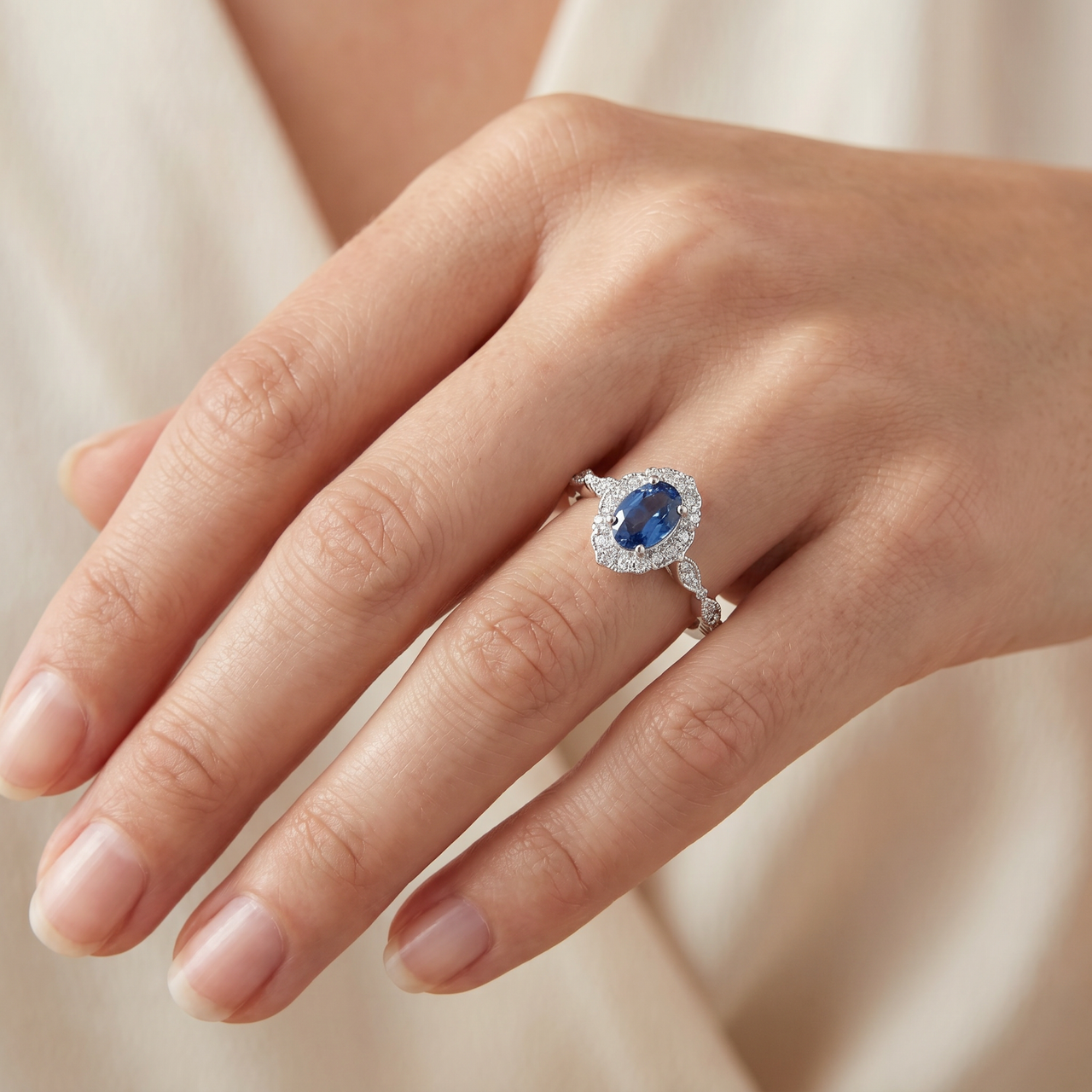 3/4ct Oval Blue Sapphire Diamond Halo Vintage Engagement Ring 14K White Gold (I-J, I2-I3)
