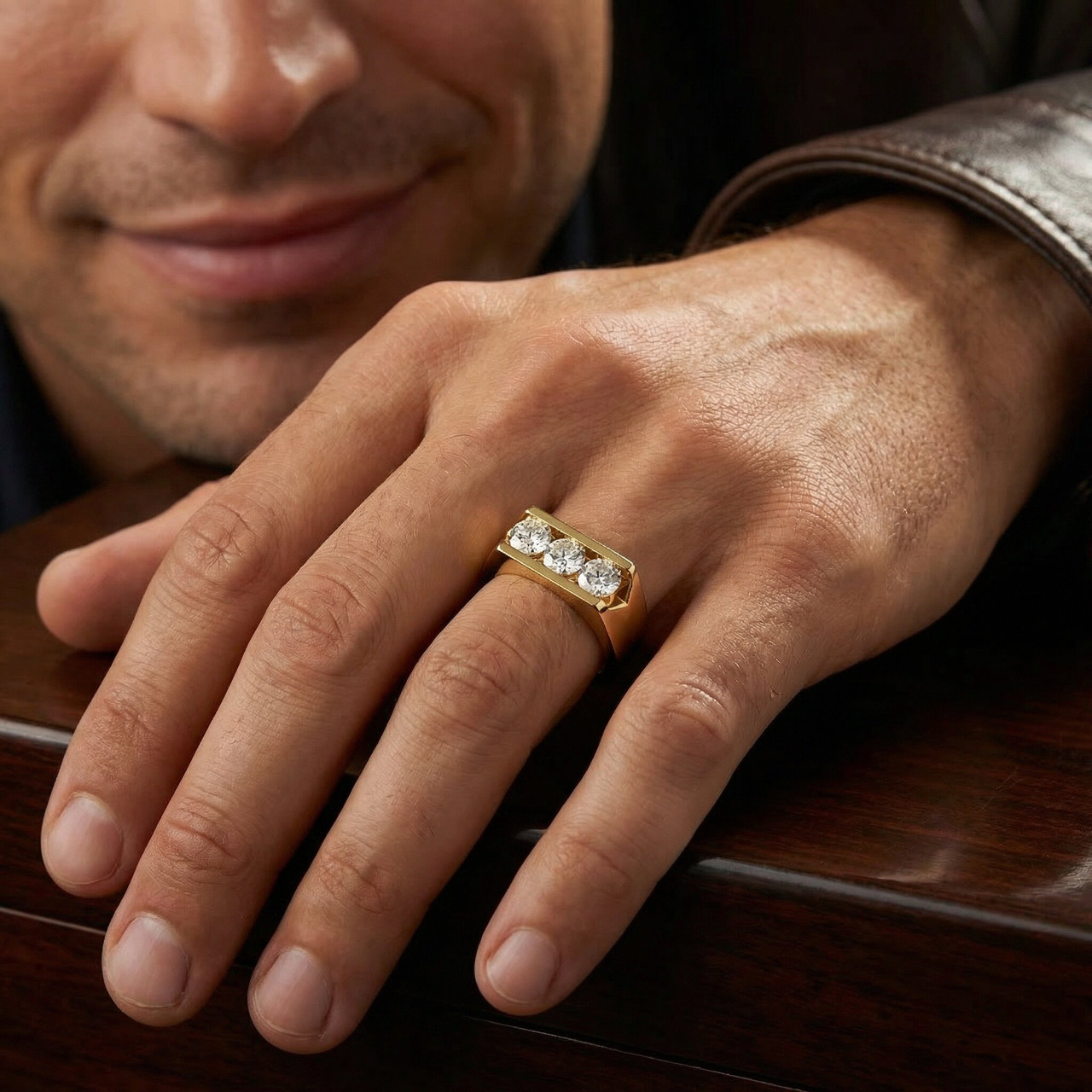 1 1/2ct Diamond Three Stone Mens Wedding 3 Round Jewelry Ring 10k Yellow Gold (H-I, I1)