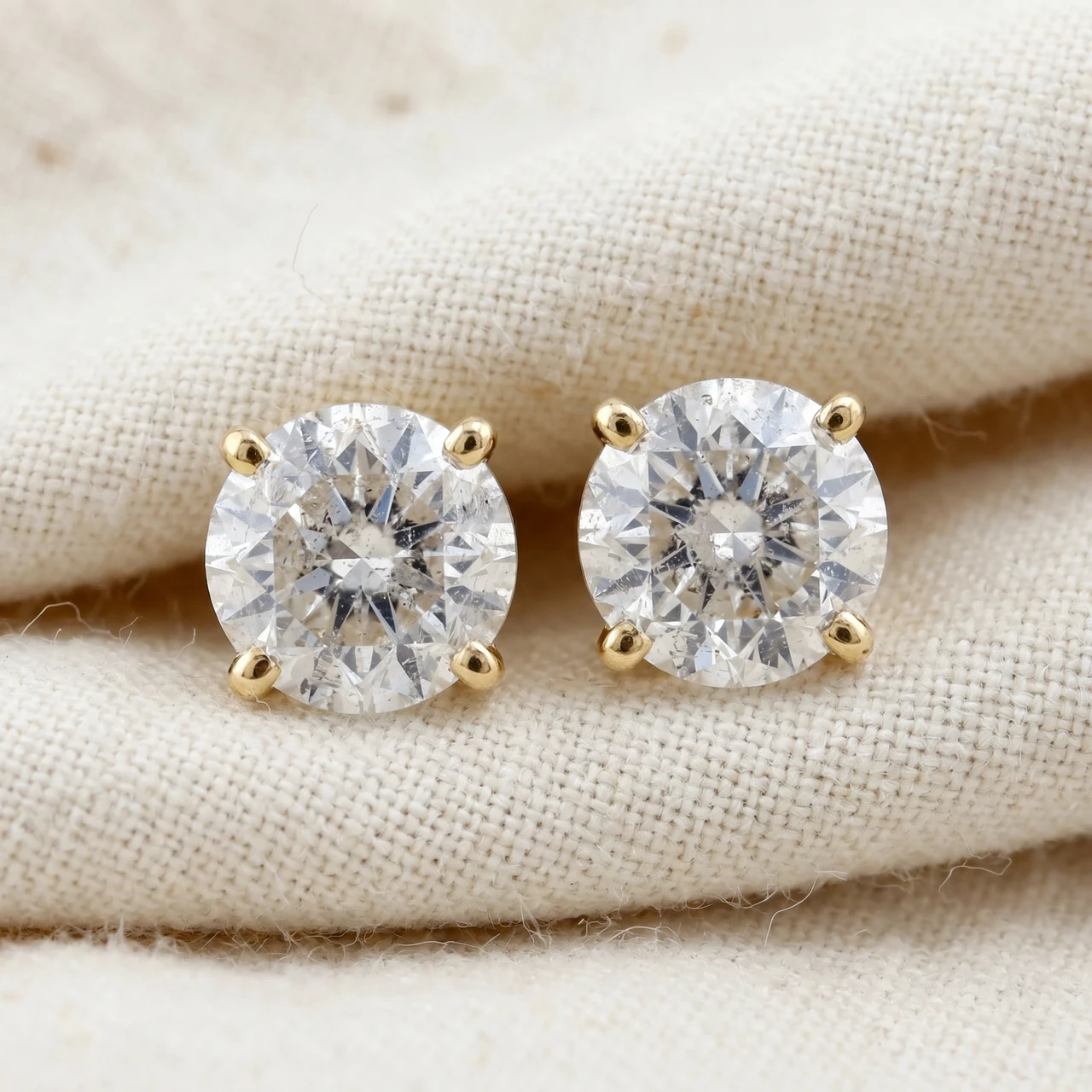 2 1/2 ct Round Diamond Studs in 14k Yellow Gold Screw Back Clarity Enhanced (G-H, SI)