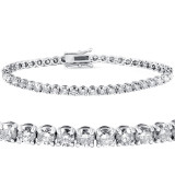 What is a tennis bracelet?
