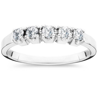 Overnight 14K White Gold Single Row Prong Engagement Ring, Barthau  Jewellers