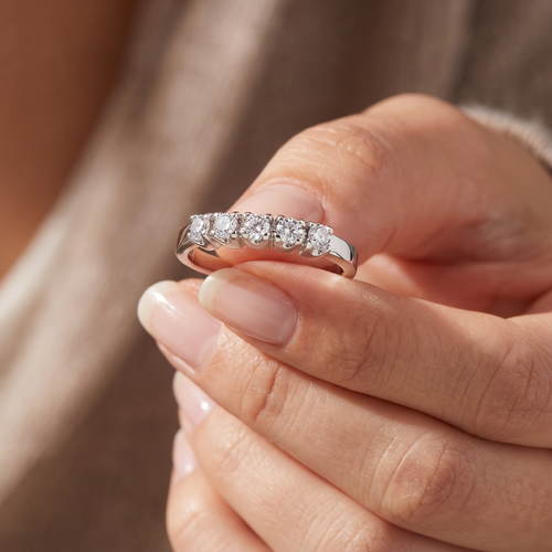 1/2ct Round Diamond Wedding Anniversary White Gold Ring (G-H, I2-I3)