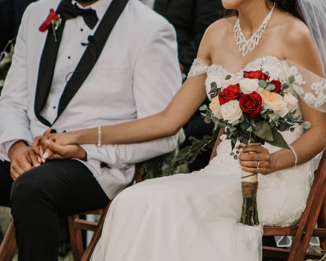 bride wearing matching necklace and bracelet set