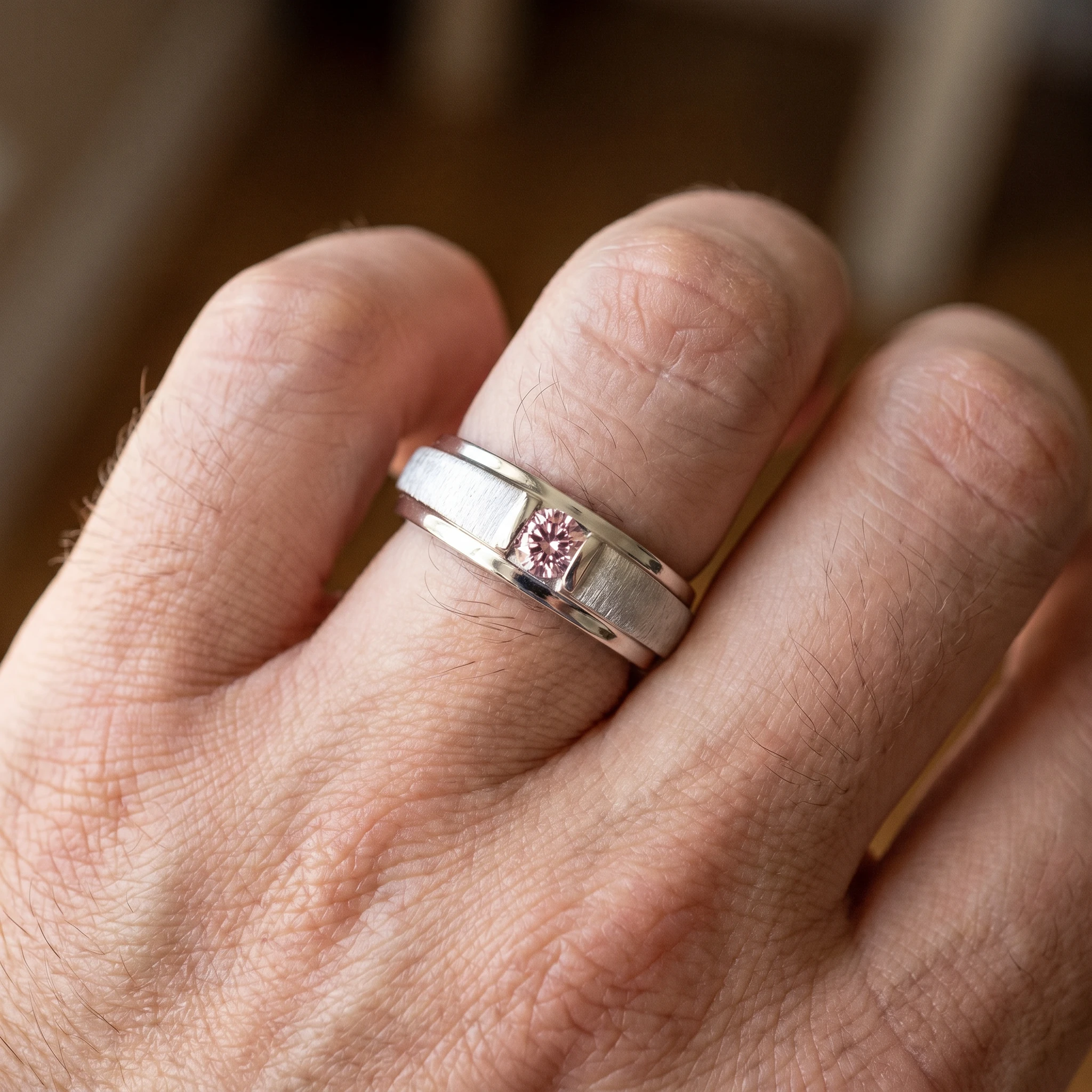 Mens Brushed Pink Diamond Lab Grown Wedding Brushed Anniversary Ring White Gold (Pink, VS)