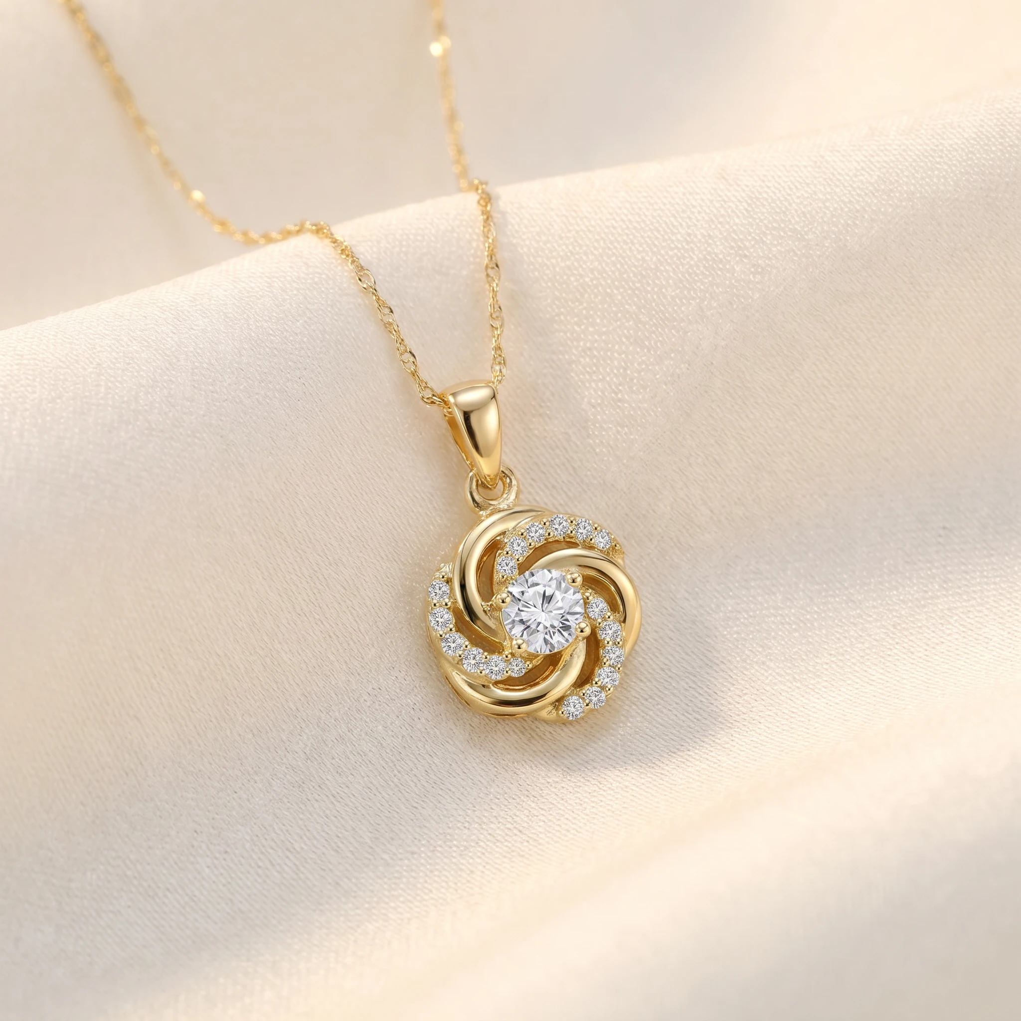 1/2Ct Diamond Kenda Pendant 14K Yellow Gold Women's 18" Necklace (G-H, I1)