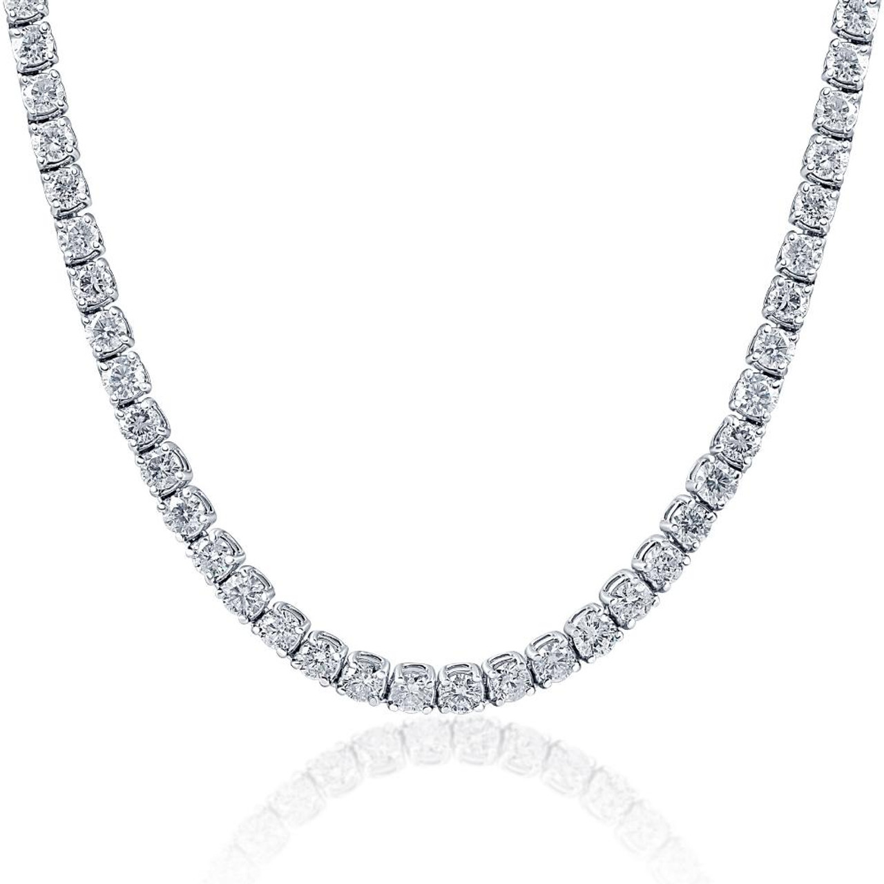 Are diamond tennis necklaces in style?