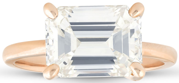 What Is A Halo Engagement Ring?