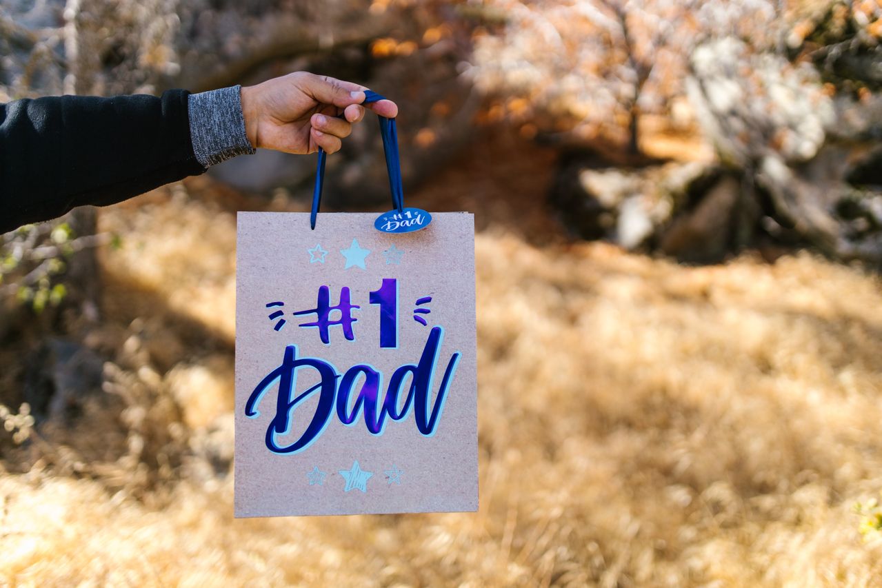 Father's Day Jewelry Gifts for Men: 14 Ideas He'll Actually Wear (2026)