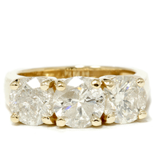 three stone diamond ring