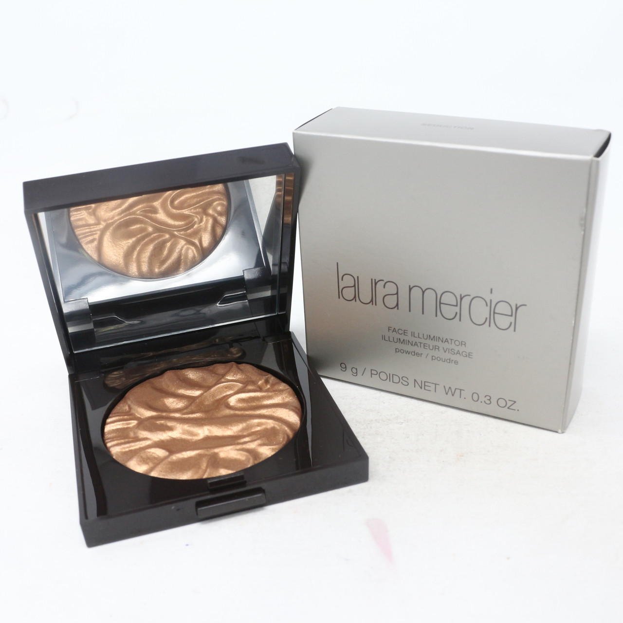 illuminator powder