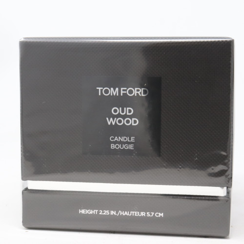 Oud Wood Scented Candle 207 ml