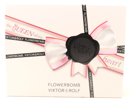 Flowerbomb 4-Pc. Eau De Parfum Gift Set 15 ml + 15 ml + 15 ml + 7 ml