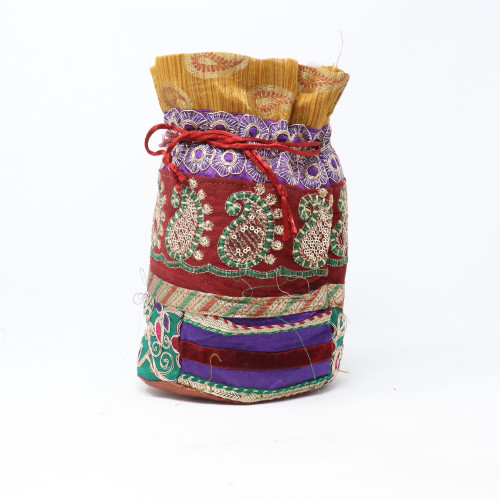 Embroidered Pouch (Bronze Bottom)