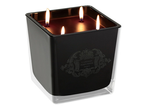 La Chasse Aux Papillons Scented Candle 1242 ml La Chasse Aux Papillons Scented Candle 1242 ml