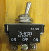 EMERGENCY FLASHER SWITCH FOR MAHINDRA (001127909R91)