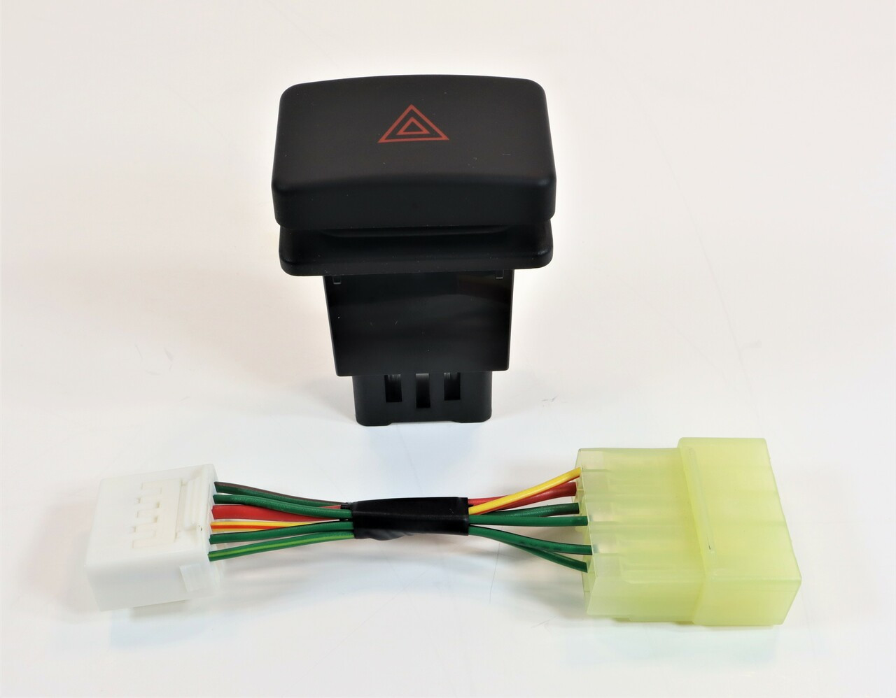 EMERGENCY HAZARD SWITCH FOR MAHINDRA TRACTOR (005558699R92) Bill's