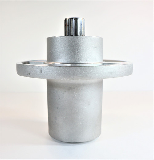 BLADE SPINDLE FOR HUSTLER ZERO TURN MOWER (601804)