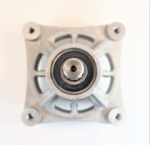 BLADE SPINDLE FOR HUSTLER ZERO TURN MOWER (604214)