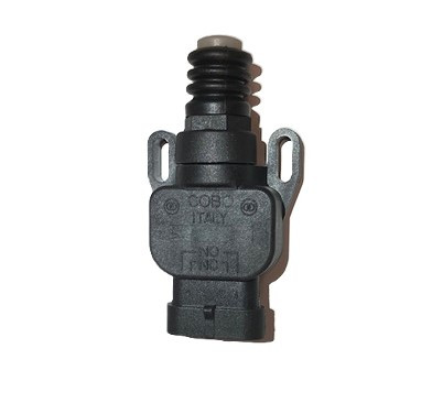Mahindra 4‑way sealed clutch safety switch 007705619V1 used on 5145 and 5155 4WD tractors in the scuttle and transmission wiring harnesses to control clutch safety interlock circuits.