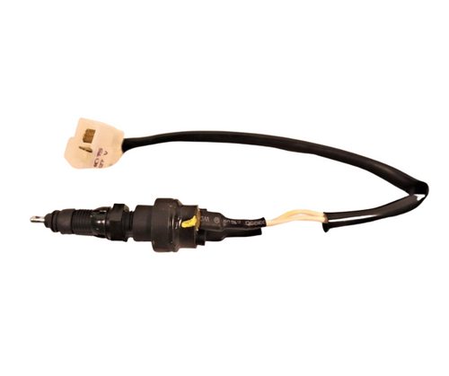 Mahindra brake light switch with coupler 007700960B91 for 25 30 00 4500 and 5500 Series tractor brake pedal linkage and rear brake lamps