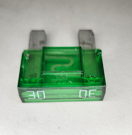 Mahindra 30 amp link maxi fuse 000043064C11 used in the instrument panel/electrical fuse block on 25 and 4500 Series tractors including 3325, 3525, 3825, 4025, 4525, 4540, 4550, 5525, 6025, and 6525.