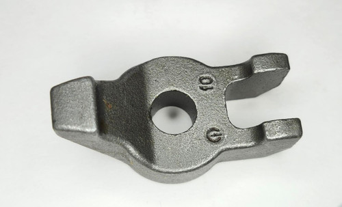 Mahindra nozzle holder clamp 000020571E05 for cylinder head assembly on multiple Mahindra tractor models