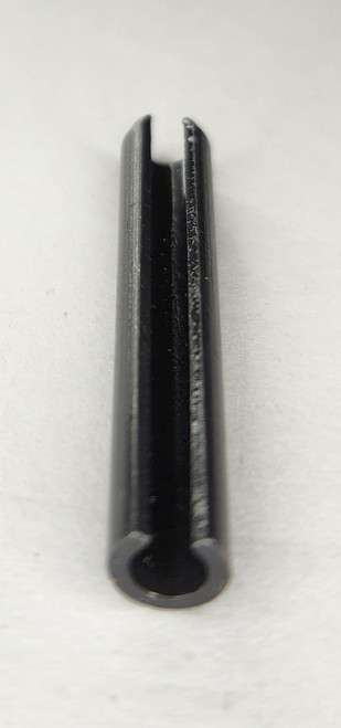 Mahindra Dowel Dia 5 Spring 000012511P04 heavy spring dowel sleeve for front axle central assemblies on 25, 35, 3500, 3600, 4500, and 5100 Series 4WD tractors from Bill’s Tractor Parts.