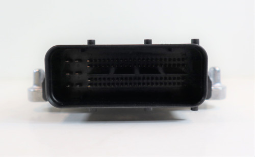 Mahindra ECU‑C.R.D.I. E007701707D91 shown as a sealed aluminum engine control module with multi‑pin connectors, mounted in the harness on numerous Tier 4 Mahindra models (1533/1538/1635/1640, 2538/2540/2545/2638/2645/2660/2670, 3540/3550/3640/3650, 4540/4550/5145/5155/5545/6065/6075) to control common rail fuel injection and emissions functions.